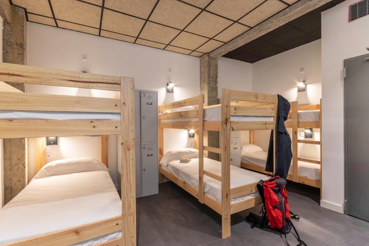 Ekoos Hostel, Bilbao Eko Hostel Екстер'єр фото