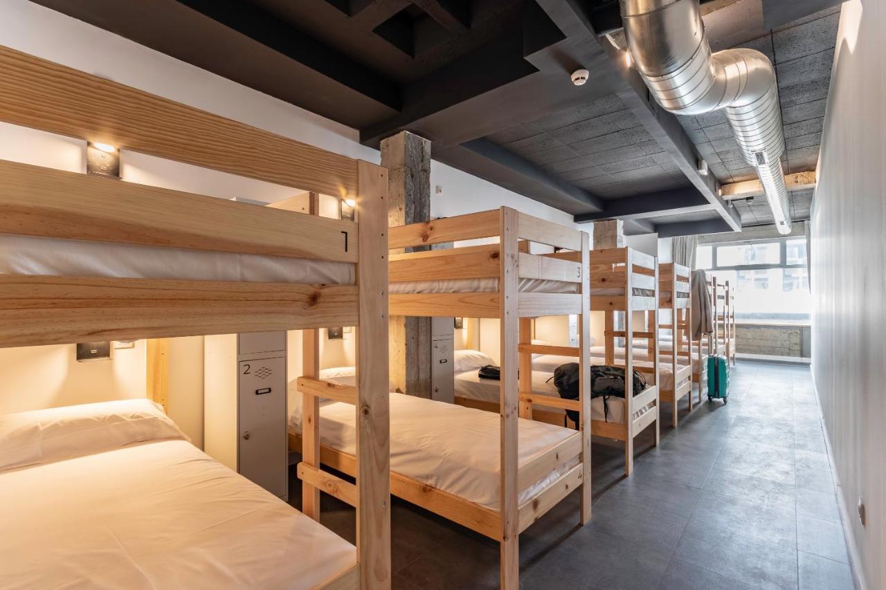 Ekoos Hostel, Bilbao Eko Hostel Екстер'єр фото