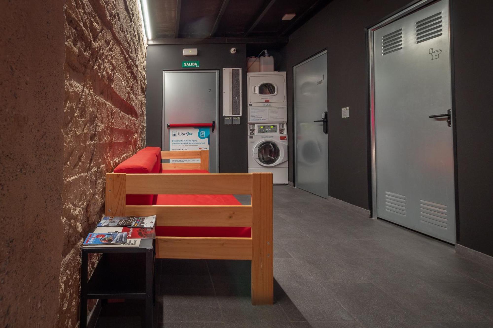Ekoos Hostel, Bilbao Eko Hostel Екстер'єр фото